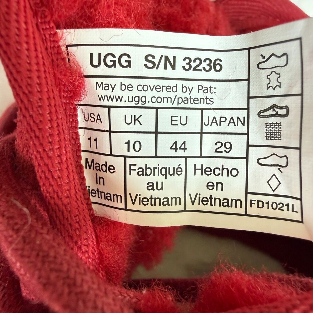 UGG Australia Neumel 3236 Samba Red Chukka Ankle Boots Men's Size 11 -Excellent - Picture 11 of 14